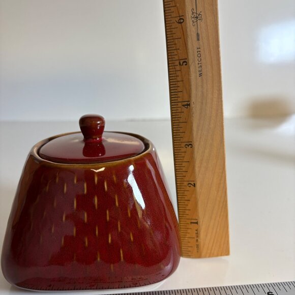 Ruff Hewn Stoneware Stitch Brick Red Cream & Sugar, Salt & Pepper Shakers 5 pcs - Picture 6 of 10